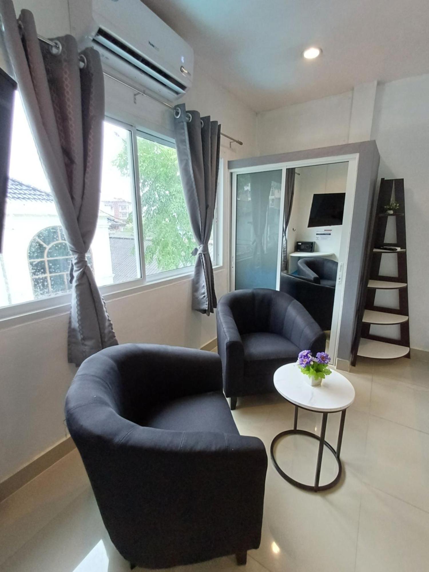The Villa Residences Resort Patong Extérieur photo